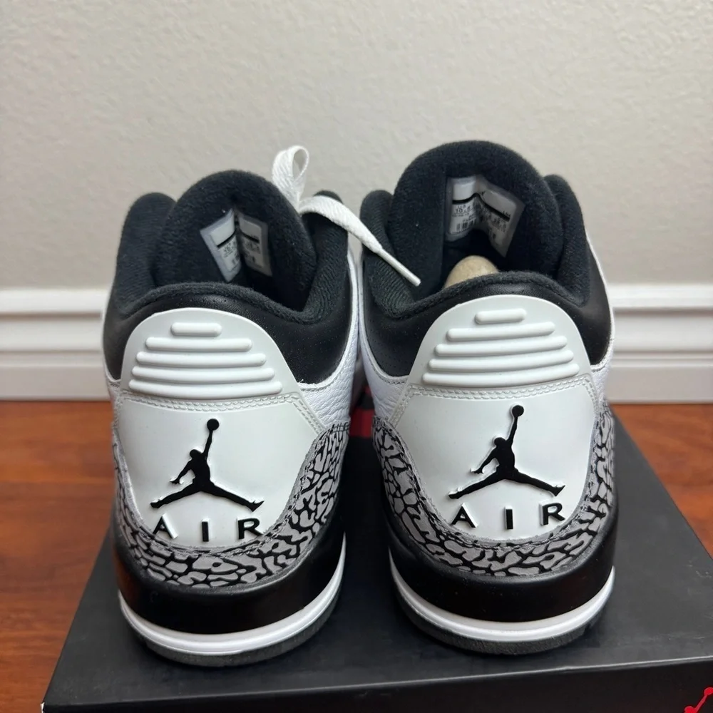 Air Jordan 3 Retro Infrared Size 10.5
